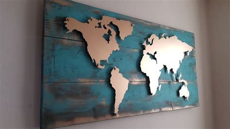 Map of the world wall decor